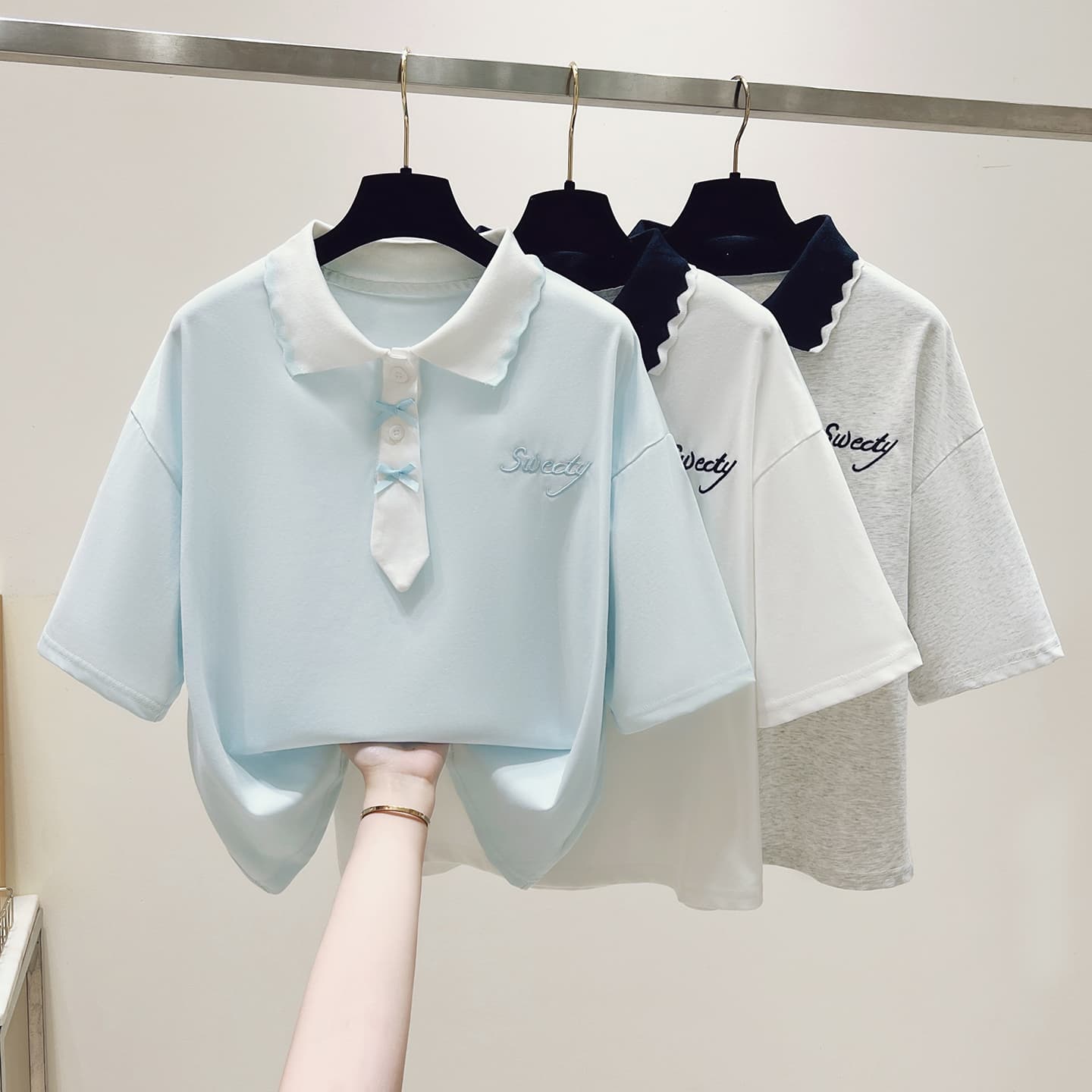 생각하기 Loy 실사 2026 학원 스타일 패치워크 색상 POLO 칼라 반팔 미니멀리즘 티셔츠 슬림해 보이는 풀오버 맨위
