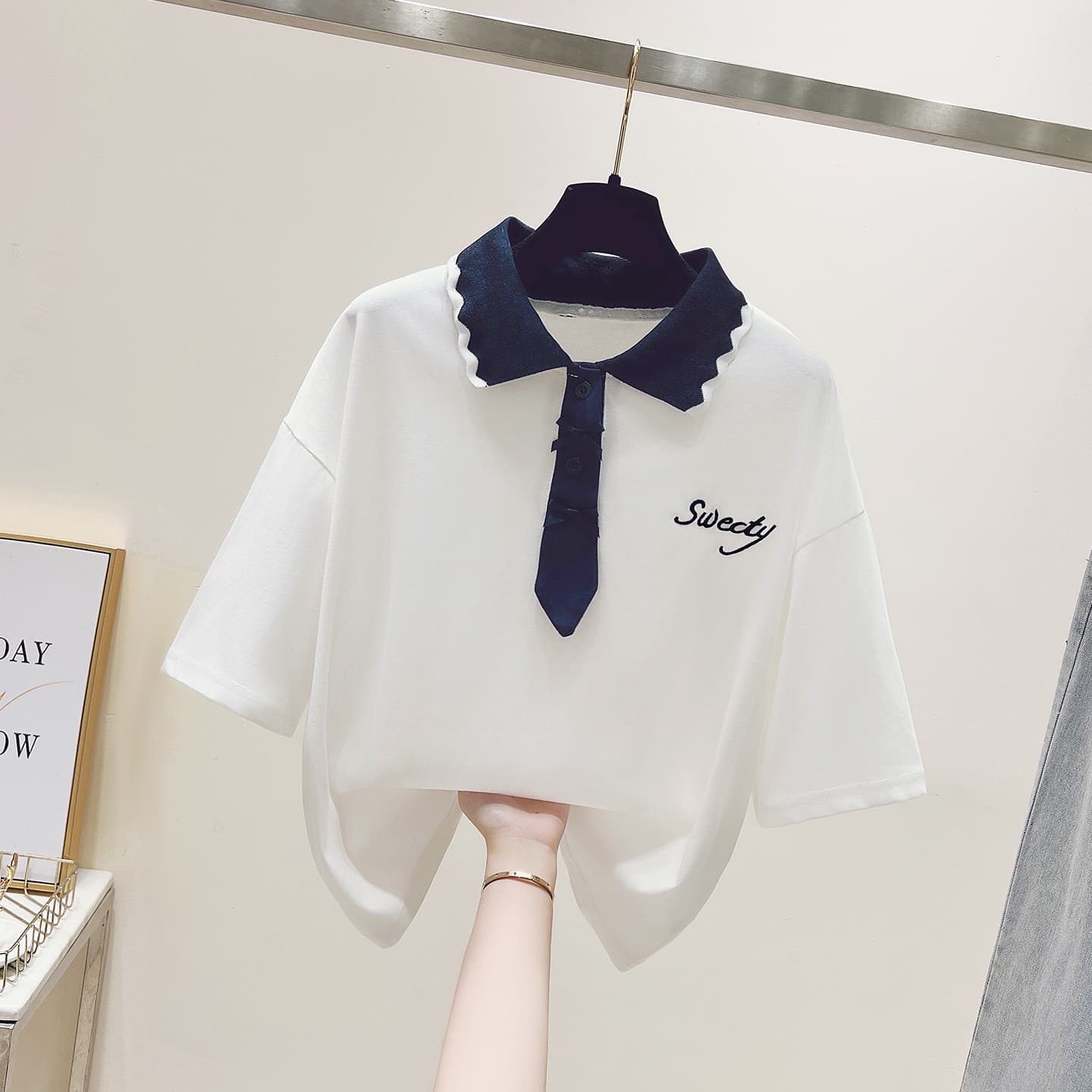 생각하기 Loy 실사 2026 학원 스타일 패치워크 색상 POLO 칼라 반팔 미니멀리즘 티셔츠 슬림해 보이는 풀오버 맨위 이미지 2