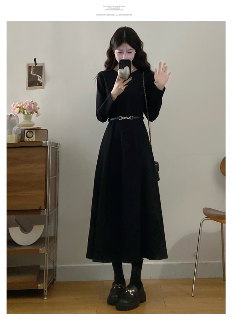 실사 빅 사이즈 여성 의류 이른 봄 새로운 품격 고급 롱 코트 검정색 긴팔 드레스 슬림해 보이는 다용도 작은 검은 드레스 상세 이미지 13