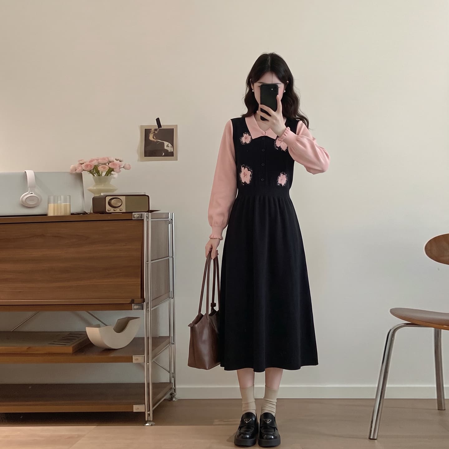 실사 빅 사이즈 여성 의류 지방 mm 한 부서 달콤한 스타일 연령 감소 드레스 이른 가을 페이크 레이어드 자수 디자인 스웨터 드레스 이미지 3