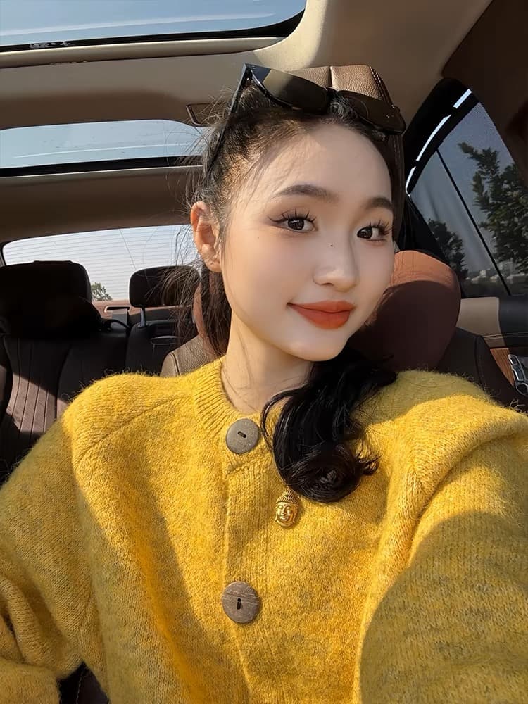 프랑스식 레트로 황색 너구리 플러시 오픈 가디건 스웨터 여성 코트 루즈핏 느긋한 바람 외출용 니트 맨위 봄과 가을 이미지 3