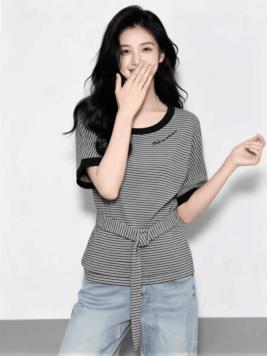 2026 여름 새로운 스트라이프 반팔 티셔츠 여성 여름 레이스업 허리 수축 슬림해 보이는 연령 감소 배색 세련된 맨위 상세 이미지 4