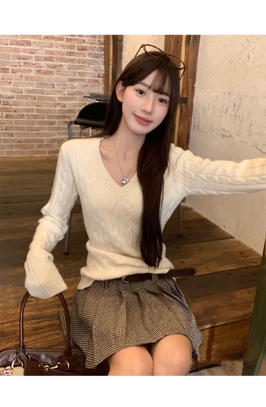 한 부서 V넥 스웨터 여자 가을 겨울철 꽈배기 두꺼운 루즈핏 인사이드 가져 가라. 외출용 느긋한 바람 니트 스웨터 맨위 상세 이미지 12