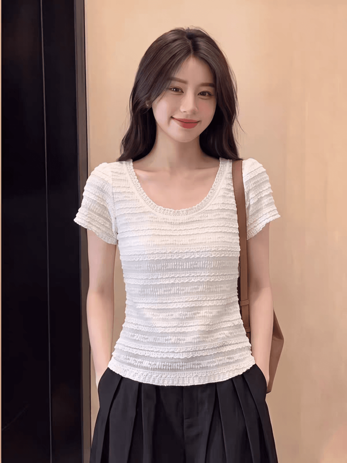 홀로우 아웃 레이스 조각 u 칼라 긍정적 인 어깨 반팔 티셔츠 여성 여름 부드러운 바람 디자인 센스 품격 다용도 작은 셔츠 맨위 상세 이미지 2