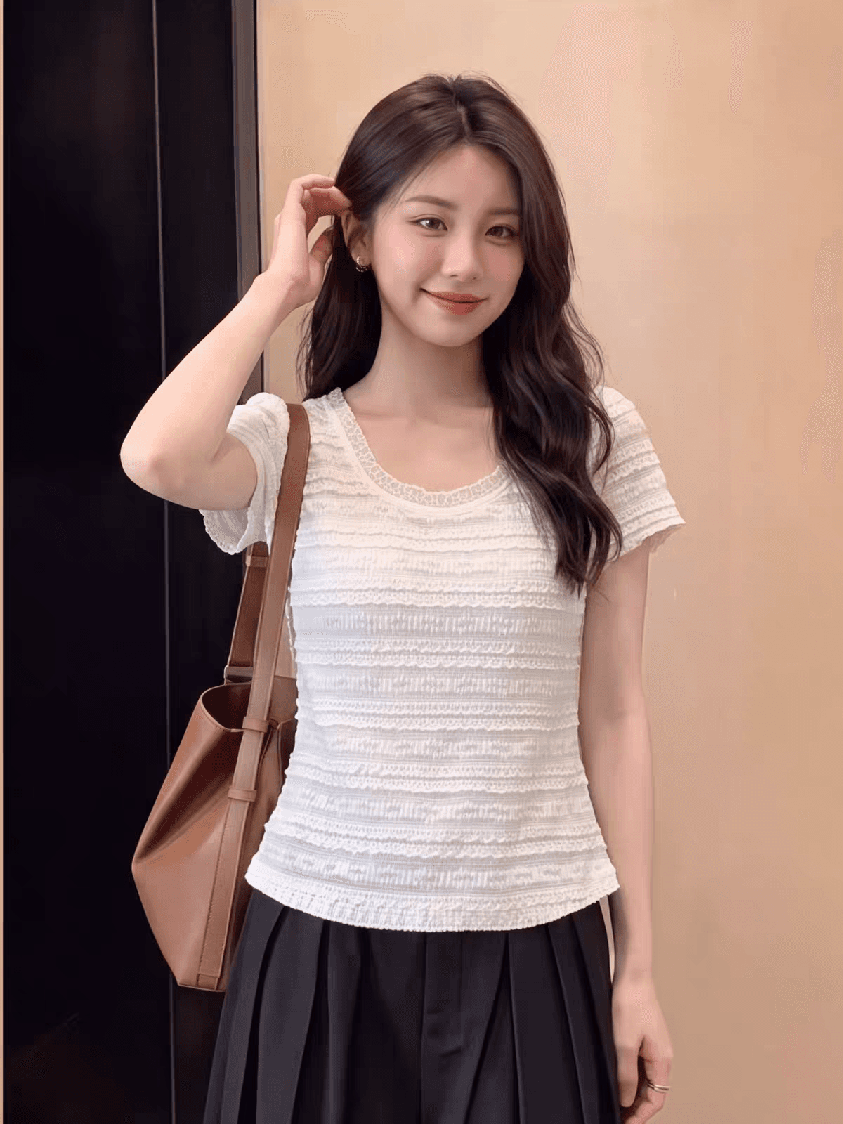 홀로우 아웃 레이스 조각 u 칼라 긍정적 인 어깨 반팔 티셔츠 여성 여름 부드러운 바람 디자인 센스 품격 다용도 작은 셔츠 맨위 상세 이미지 4