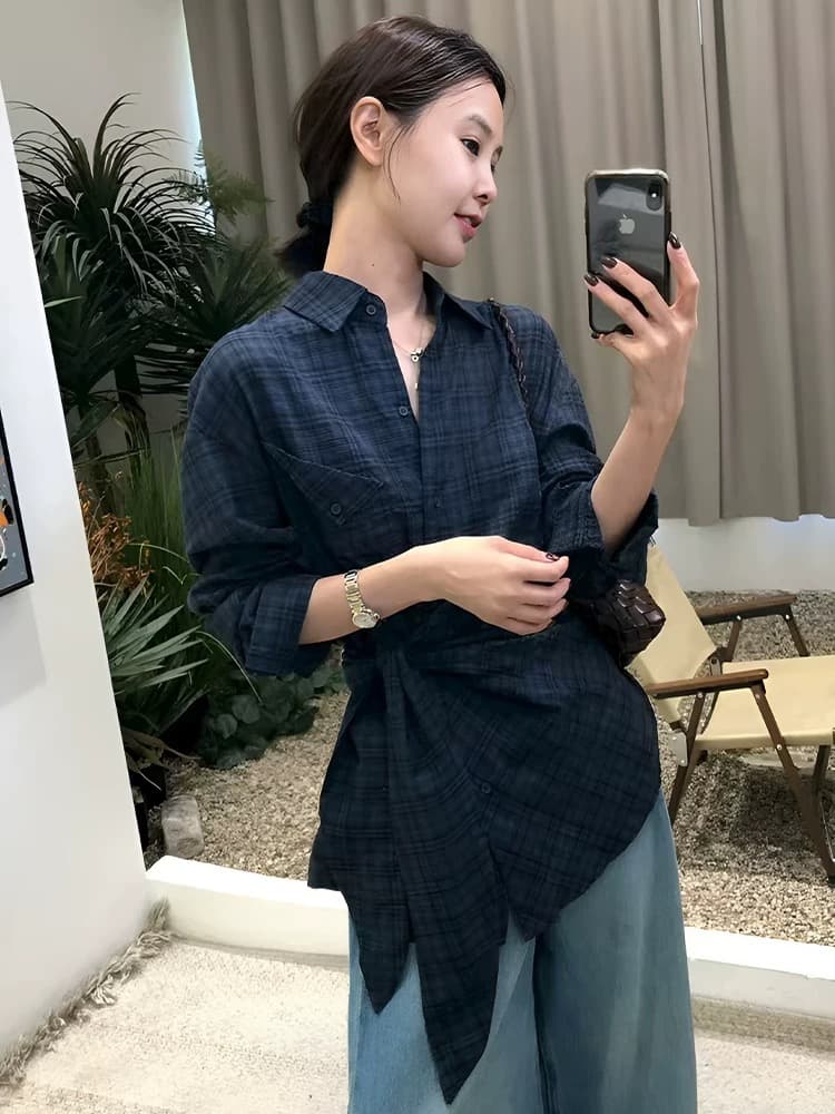 불규칙 배색 체크무늬 레이스업 긴팔 여성 셔츠 2026 새로운 이른 가을 허리 수축 슬림해 보이는 캐주얼 고유 한 맨위 이미지 2