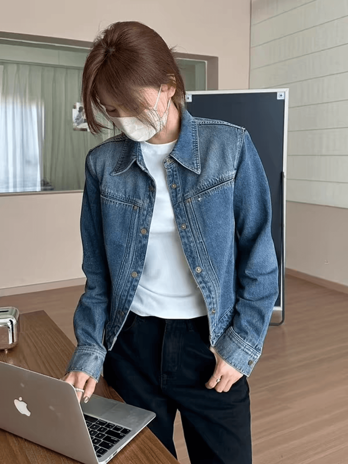 봄 자이언트 잘 생긴 파란색 데님 여성 코트 쇼트 스타일 올해 인기 ~ 중 폭발 재킷 고급 센스 맨위 이른 가을 상세 이미지 1