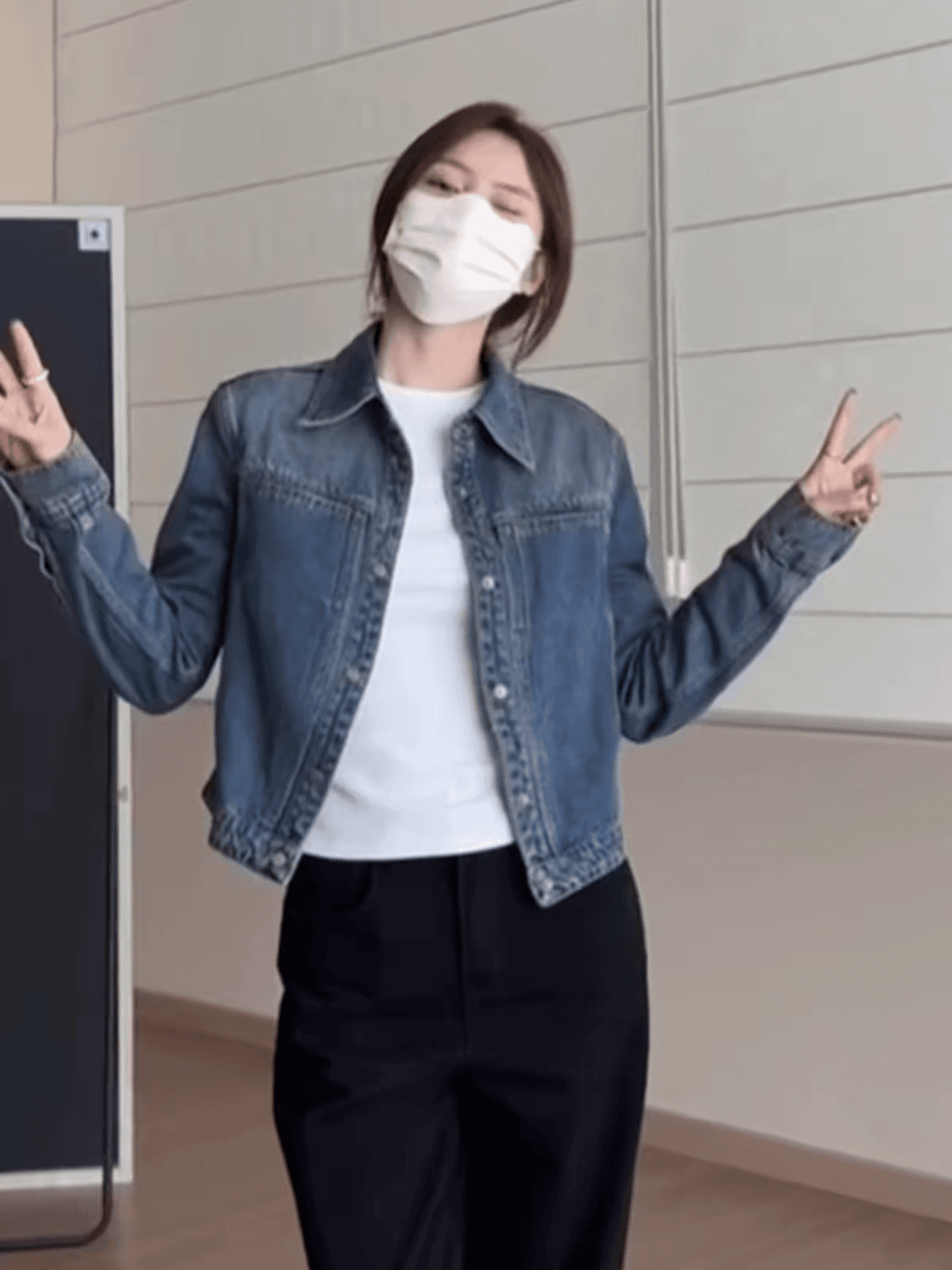 봄 자이언트 잘 생긴 파란색 데님 여성 코트 쇼트 스타일 올해 인기 ~ 중 폭발 재킷 고급 센스 맨위 이른 가을 상세 이미지 3
