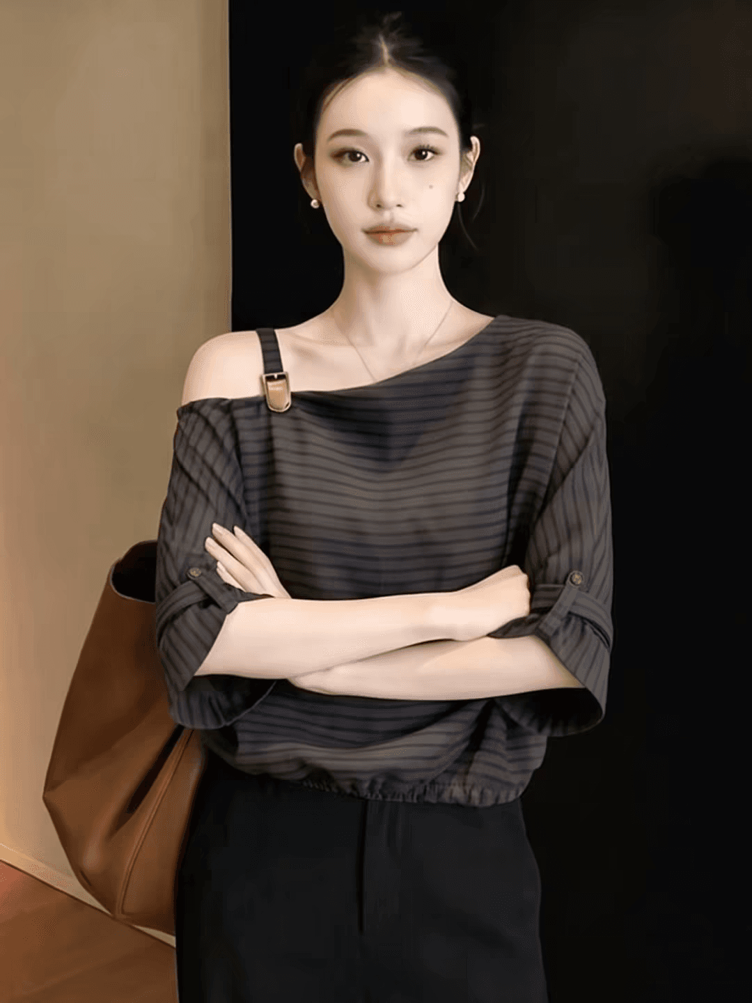 높음 물품 보존 추천 섹션 프랑스식 디자인 센스 오프숄더 비스듬한 어깨 스트라이프 5 점 소매 셔츠 품격 맨위 여성 여름 이미지 3