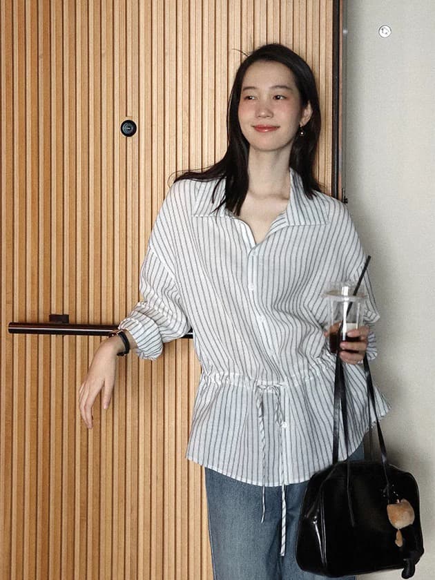 여유롭게 일상 한 부서 품격 펌프 로프 허리 수축 슬림해 보이는 스트라이프 여성 셔츠 이른 가을 이미지 3