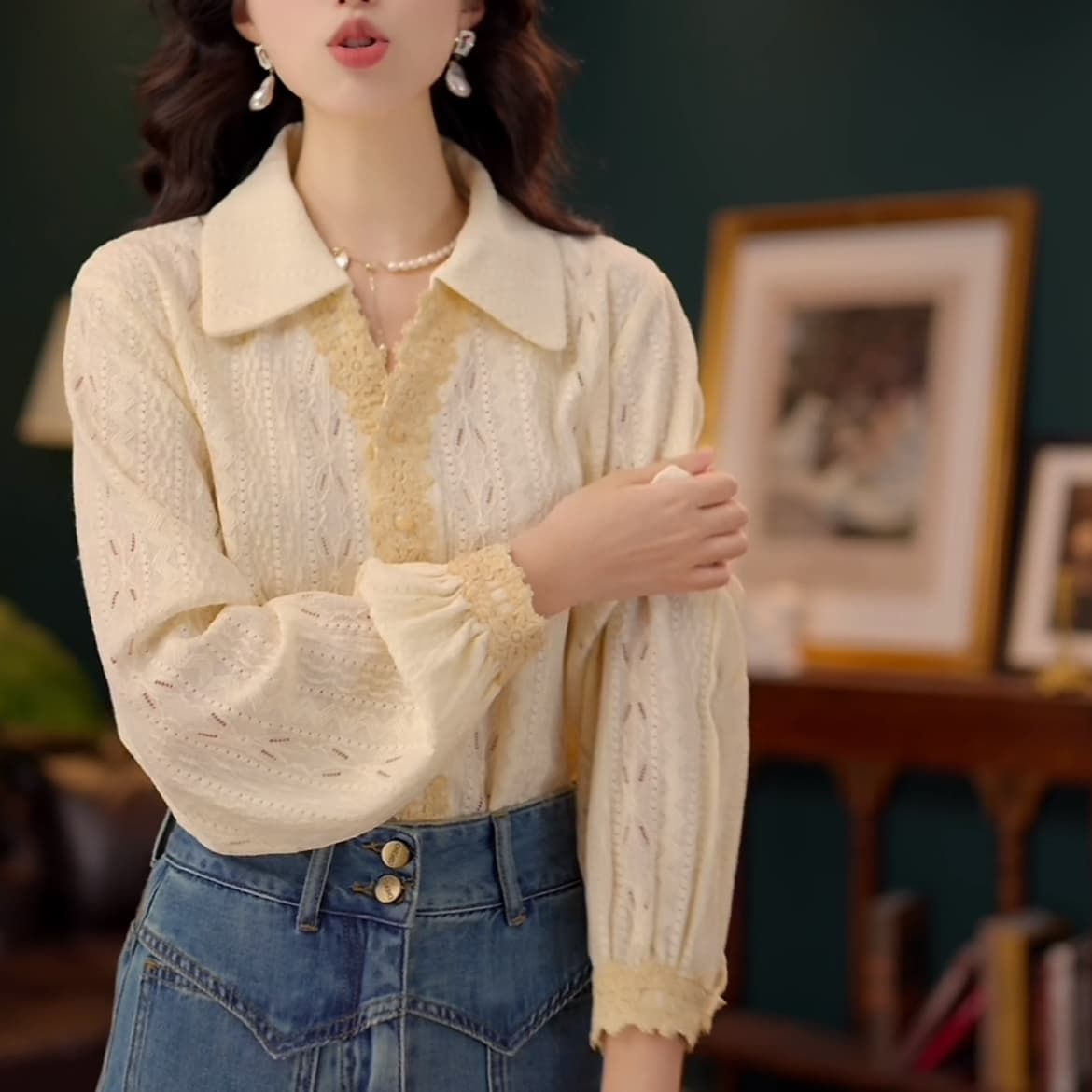 프랑스식 POLO 칼라 긴팔 여성 셔츠 봄 가을 2026 가을 새로운 레트로 홀로우 아웃 폴로 칼라 셔츠 루즈핏 맨위