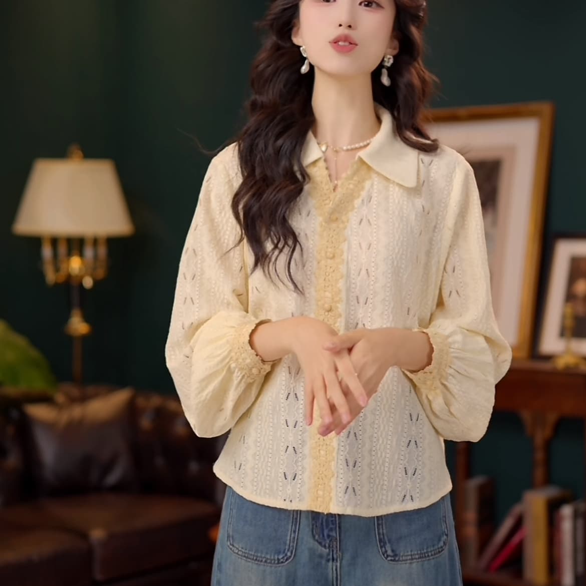 프랑스식 POLO 칼라 긴팔 여성 셔츠 봄 가을 2026 가을 새로운 레트로 홀로우 아웃 폴로 칼라 셔츠 루즈핏 맨위 상세 이미지 3
