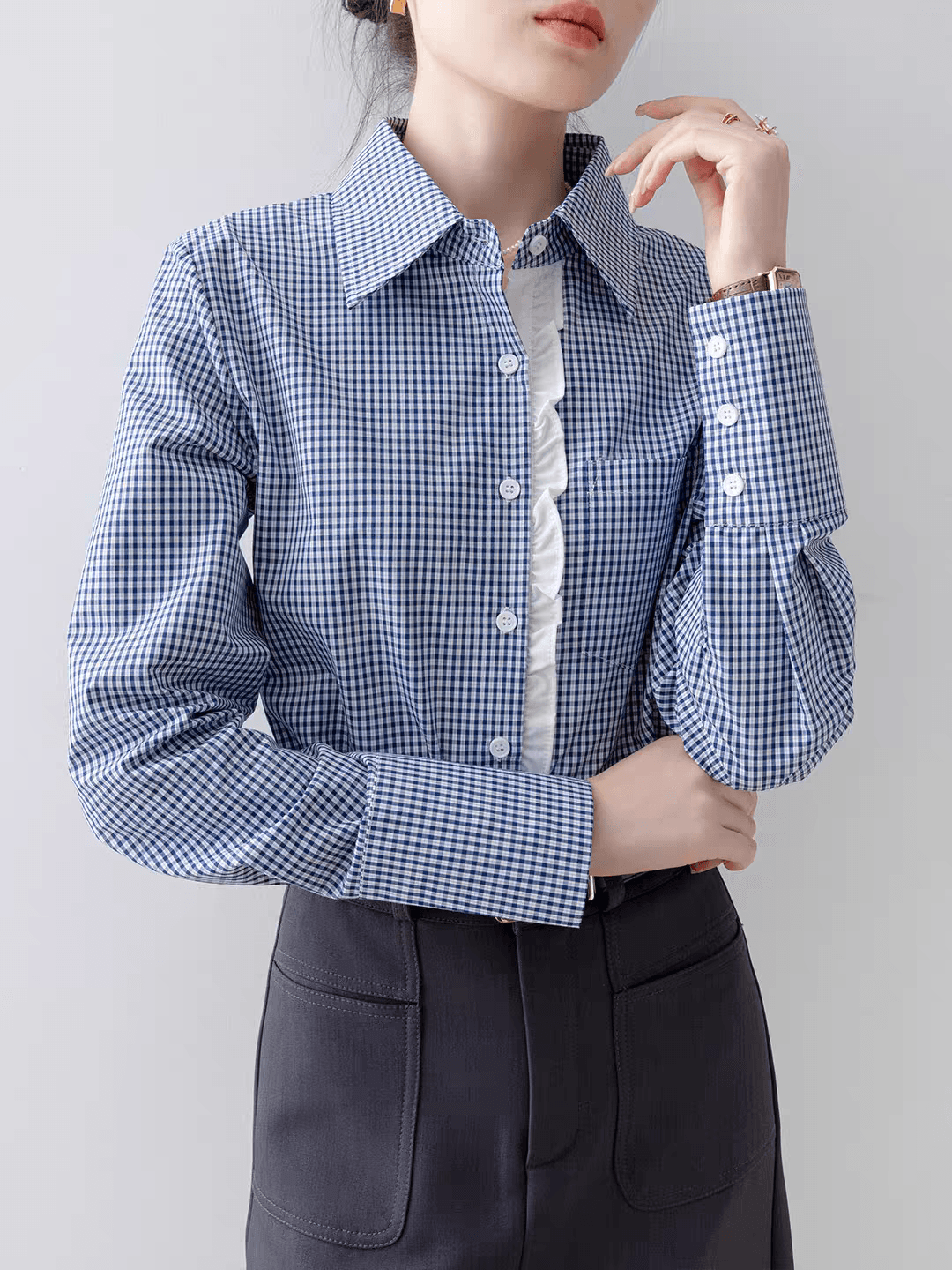 셔츠 여자 2026 이른 가을 새로운 폭발 프랑스식 POLO 칼라 파란색 격자 무늬 셔츠 레트로 디자인 센스 맨위