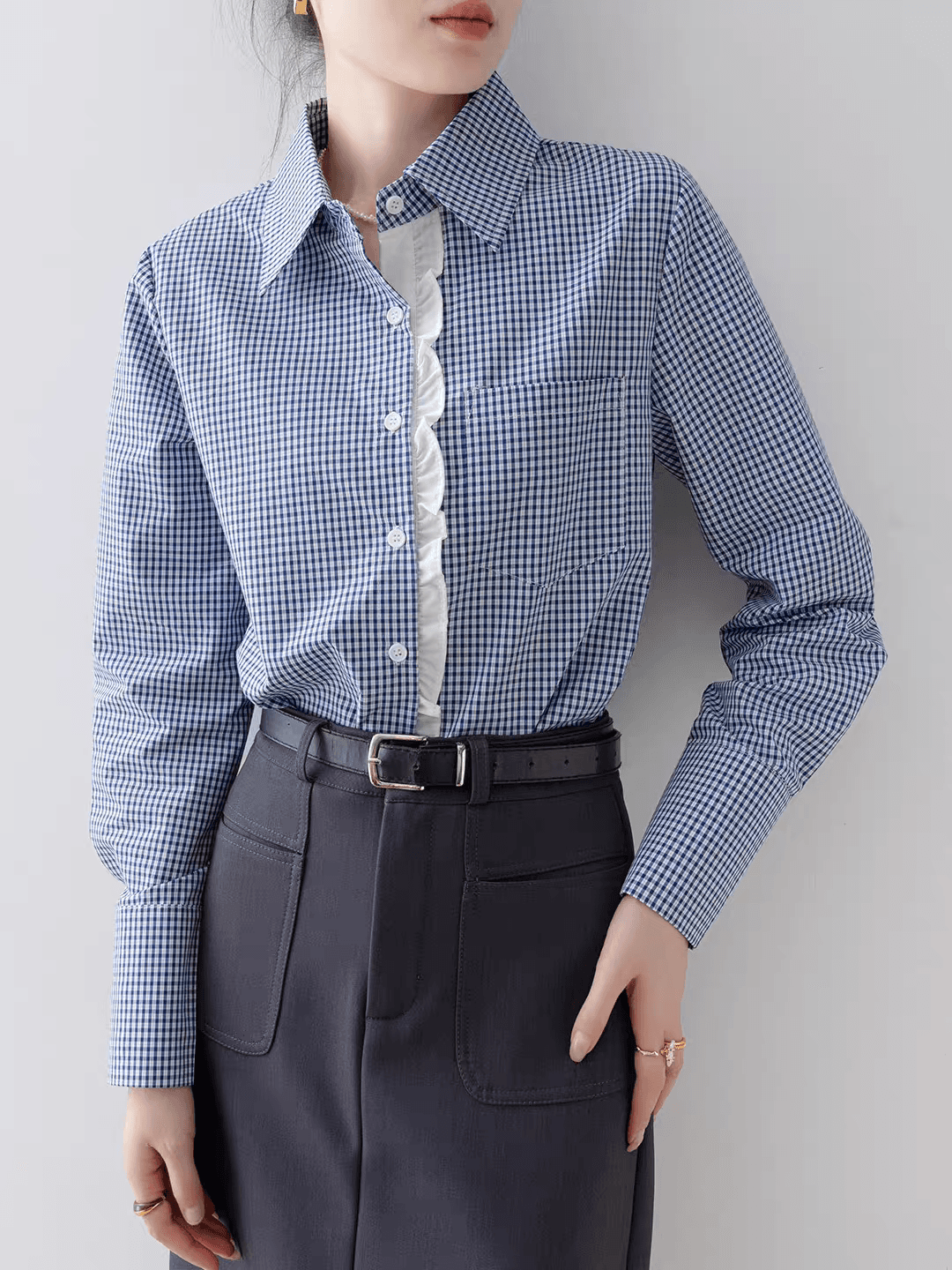 셔츠 여자 2026 이른 가을 새로운 폭발 프랑스식 POLO 칼라 파란색 격자 무늬 셔츠 레트로 디자인 센스 맨위 이미지 3