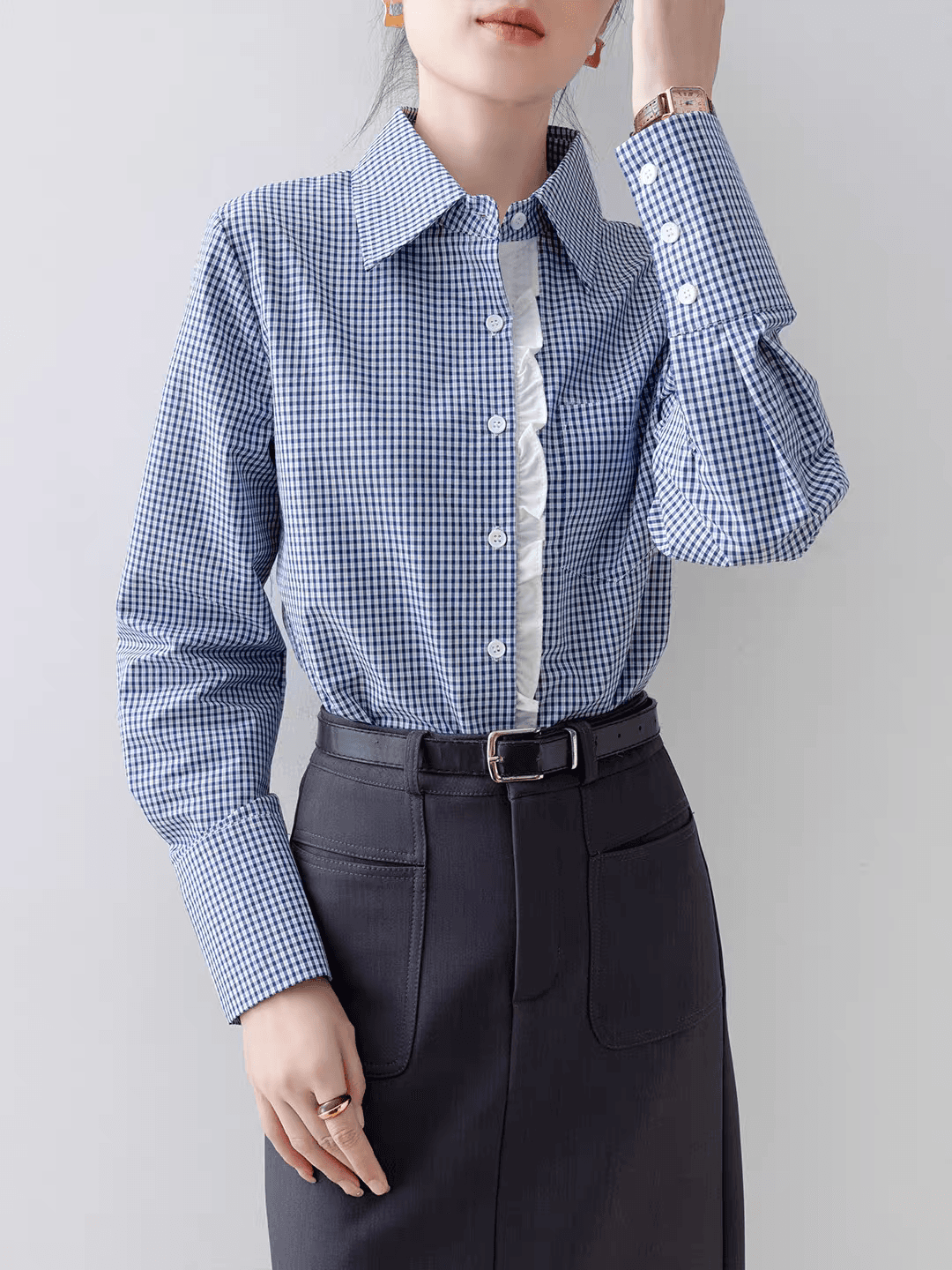 셔츠 여자 2026 이른 가을 새로운 폭발 프랑스식 POLO 칼라 파란색 격자 무늬 셔츠 레트로 디자인 센스 맨위 이미지 4
