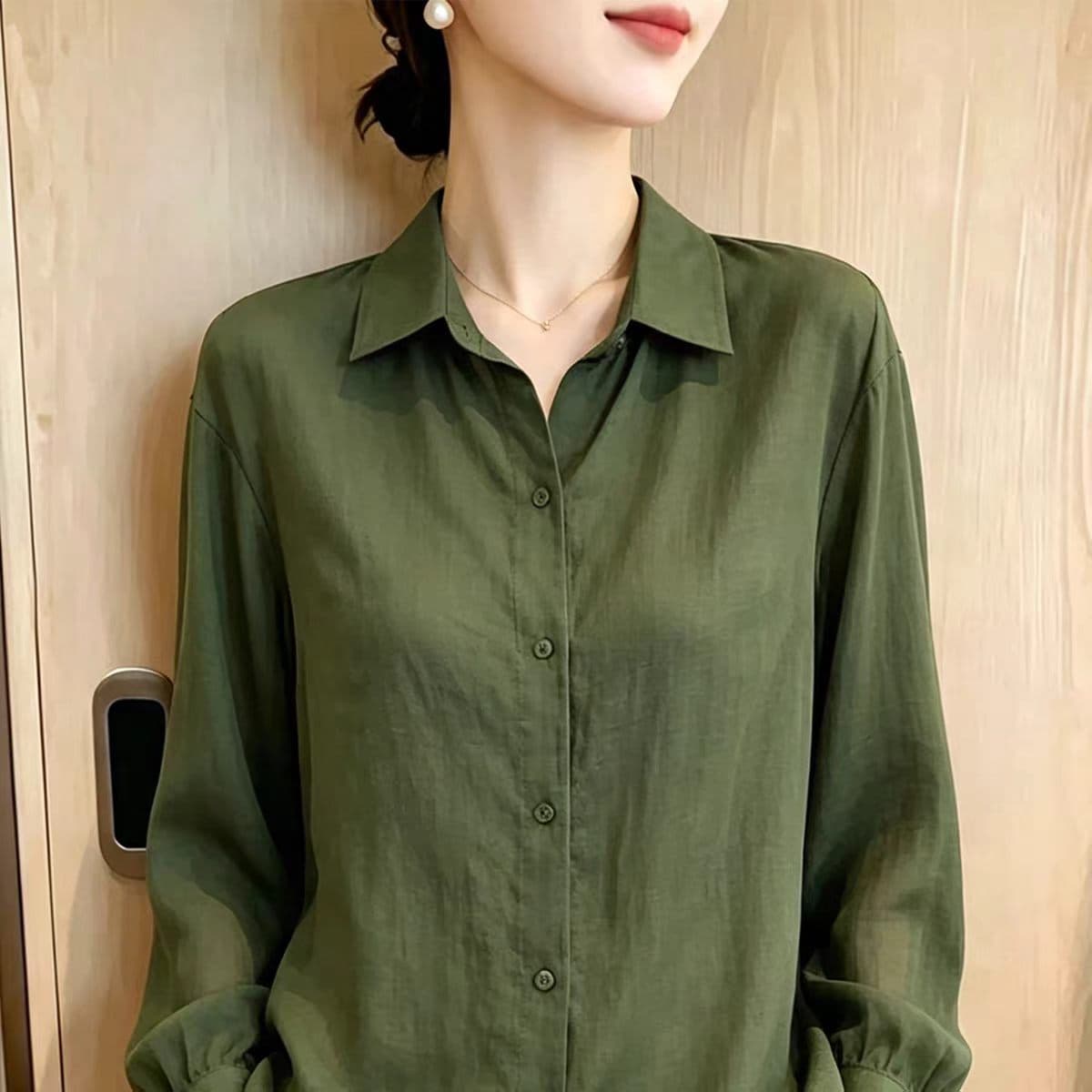 녹색 면 린넨 셔츠 여성 긴팔 가을 새로운 루즈핏 캐주얼 셔츠 폴로 칼라 스택 착용 재킷 맨위 이미지 3