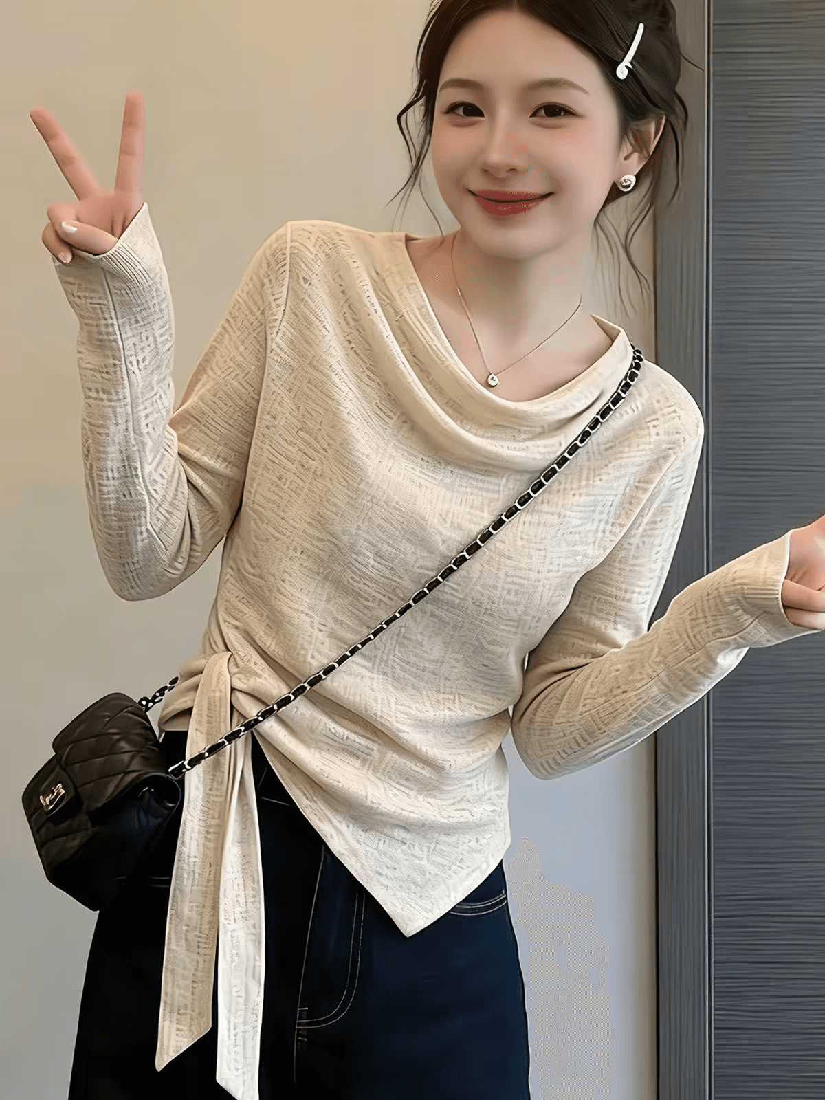 프랑스식 흔들다 칼라 긴팔 스트랩 허리 수축 슬림해 보이는 품격 티셔츠 가을 불규칙 밑단 연령 감소 단색 맨위 여성 상세 이미지 5