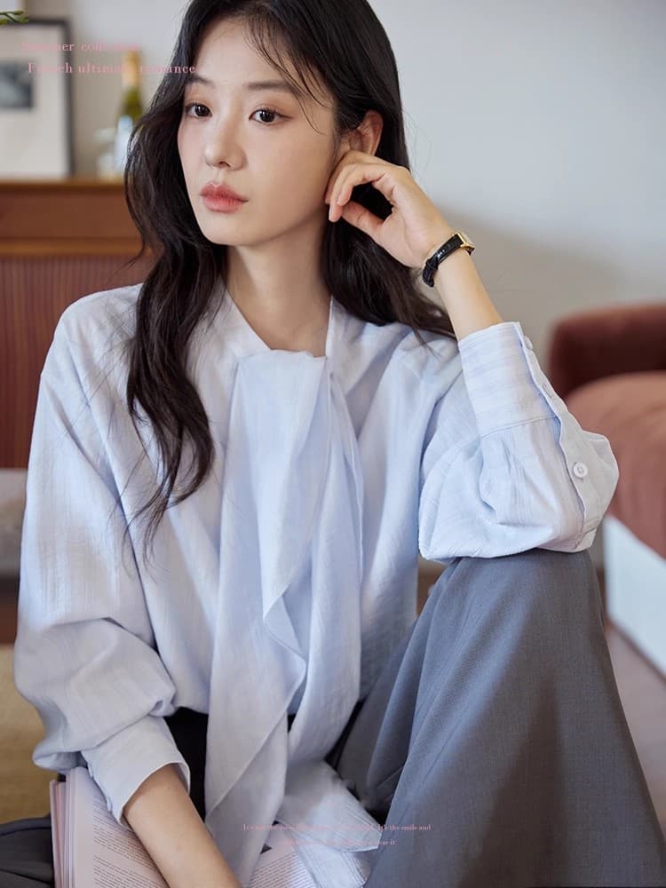 파란색 리본 가을 어깨 스트라이프 긴팔 주간 실크 여성 셔츠 가을 프랑스식 레트로 품격 맨위 이미지 3