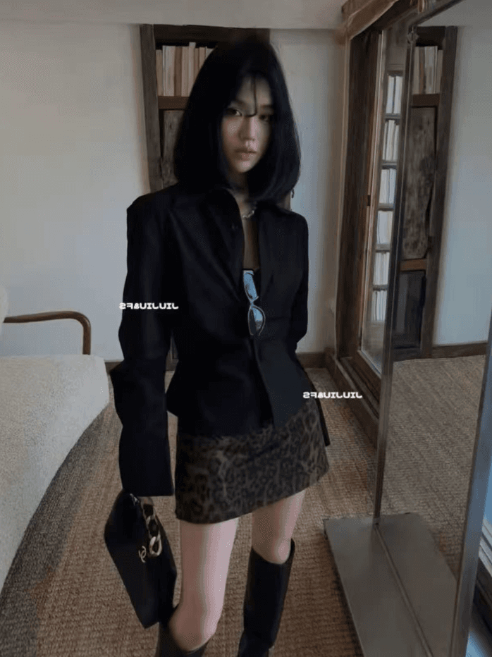고급 센스 주름 허리 수축 폴로 칼라 긴팔 여성 셔츠 가을 새로운 몸매 가꾸기 슬림해 보이는 다용도 출퇴근 품격 맨위 상세 이미지 1