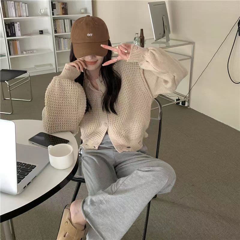스웨터 여자 가을 품격 다용도 재킷 새로운 한국 스타일 디자인 센스 벌룬 소매 찢어진 부분 쇼트 스타일 맨위 이미지 4