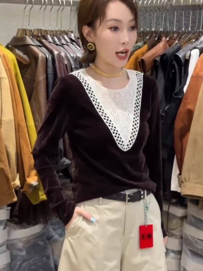 프랑스식 빛 럭셔리 바람 홀로우 아웃 디자인 센스 긴팔 여성 이른 가을 새로운 다용도 품격 고급 고유 한 슬림해 보이는 맨위 이미지 3