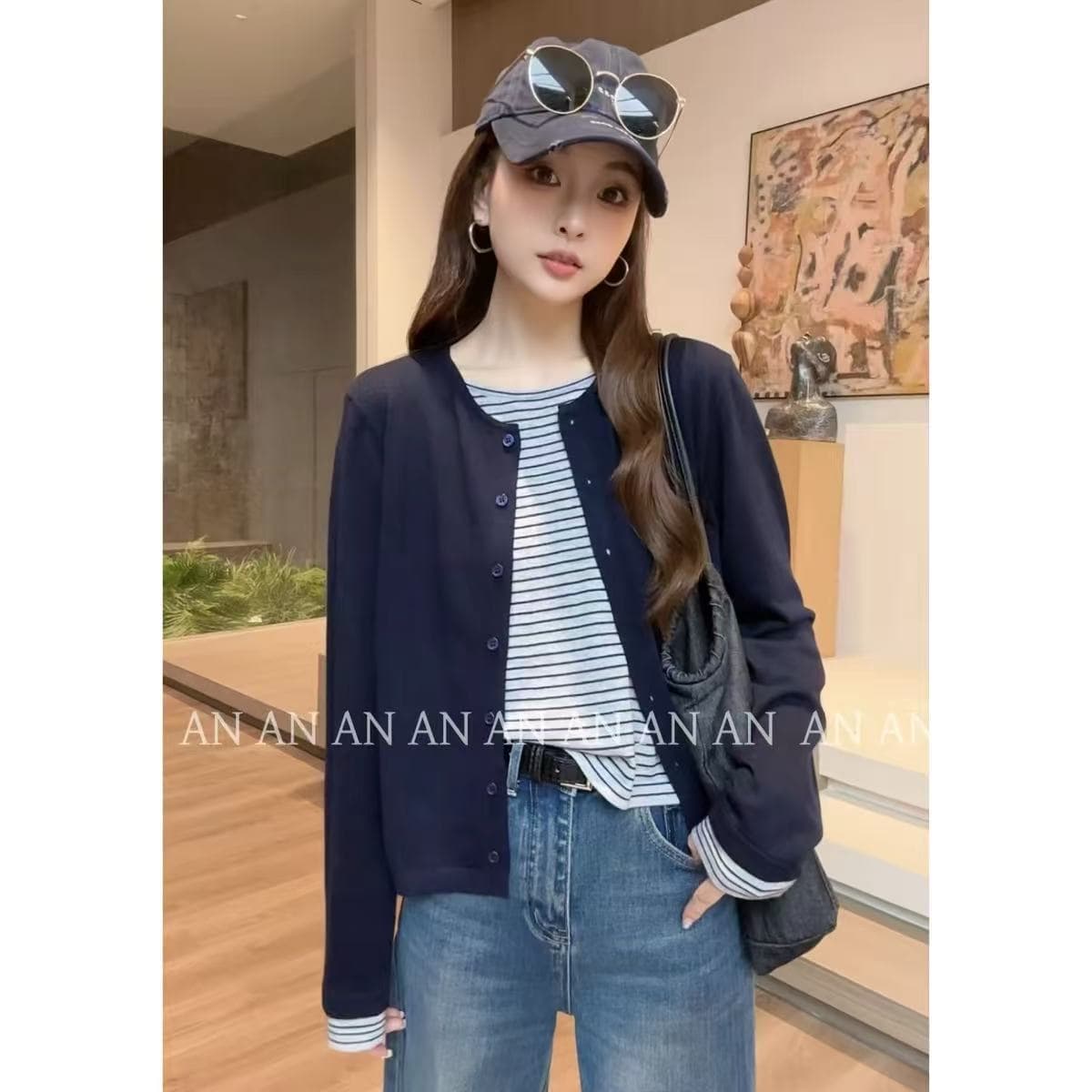 Annan uwsv 외국 가스 패션 부드러운 바람 루즈핏 라운드 넥 미니멀리즘 패치워크 스트라이프 페이크 레이어드 니트 스웨터 이미지 4