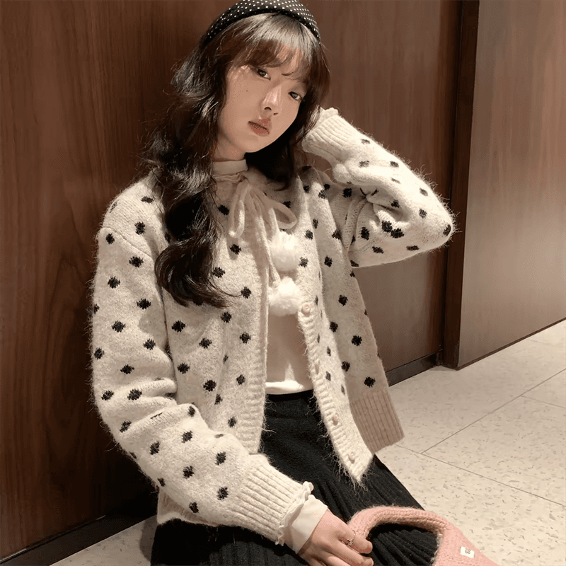 한 부서 라운드 넥 보온 스트랩 털 공 조금 싱글 줄 버튼 스웨터 여자 봄 가을 새로운 니트 맨위 상세 이미지 1