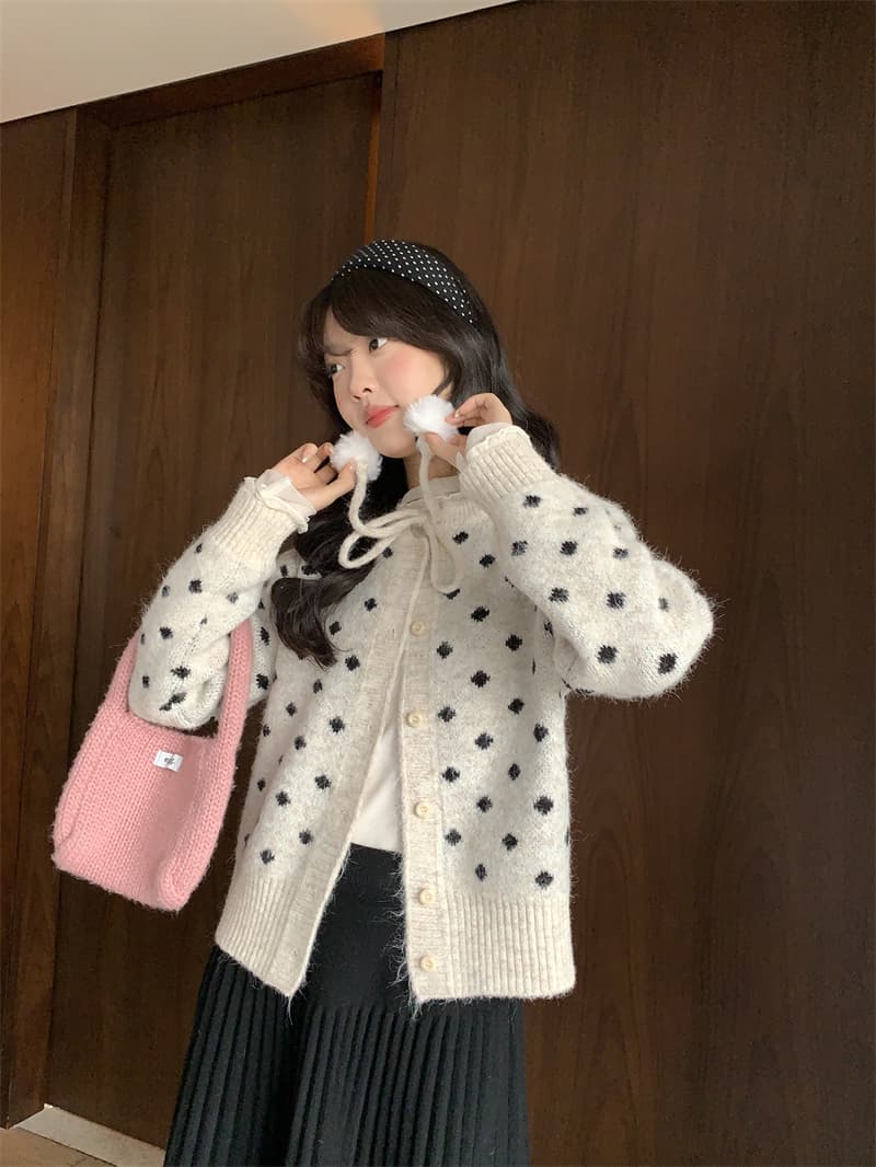 한 부서 라운드 넥 보온 스트랩 털 공 조금 싱글 줄 버튼 스웨터 여자 봄 가을 새로운 니트 맨위 상세 이미지 14