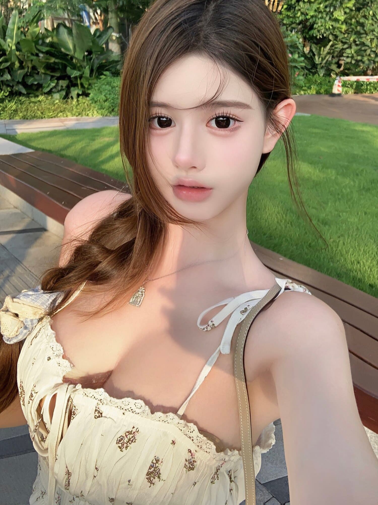 miu 부서 작은 청신 꽃무늬 순수한 사람들 실크 풍부한 크레이프 원단 스트랩 허리 수축 올인원 치마바지 상세 이미지 3
