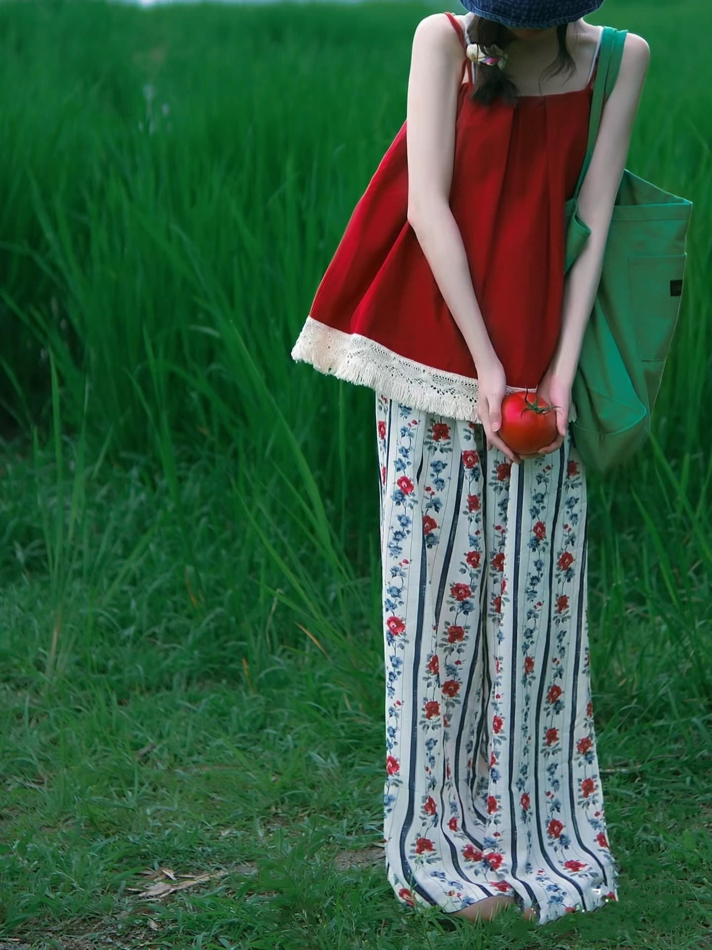휴가 바람 레이스 조각 작은 슬링 여성 여름 디자인 센스 작은 대중 레이스업 Chic 루즈핏 작은 달콤함 조끼 세트 이미지 4