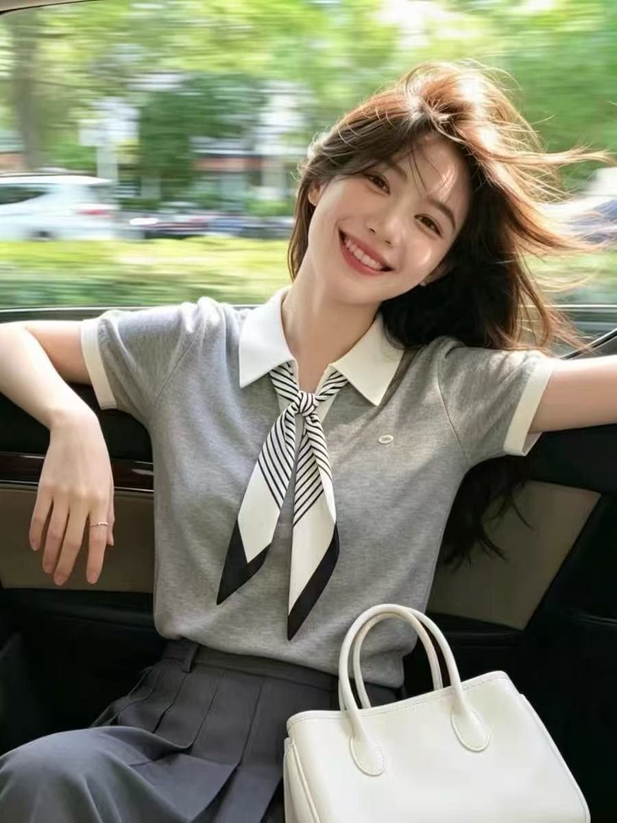 배색 POLO 칼라 레이스업 디자인 센스 반팔 니트 스웨터 2026 여름 출퇴근 아름다운 슬림해 보이는 다용도 작은 셔츠 여성 상세 이미지 4