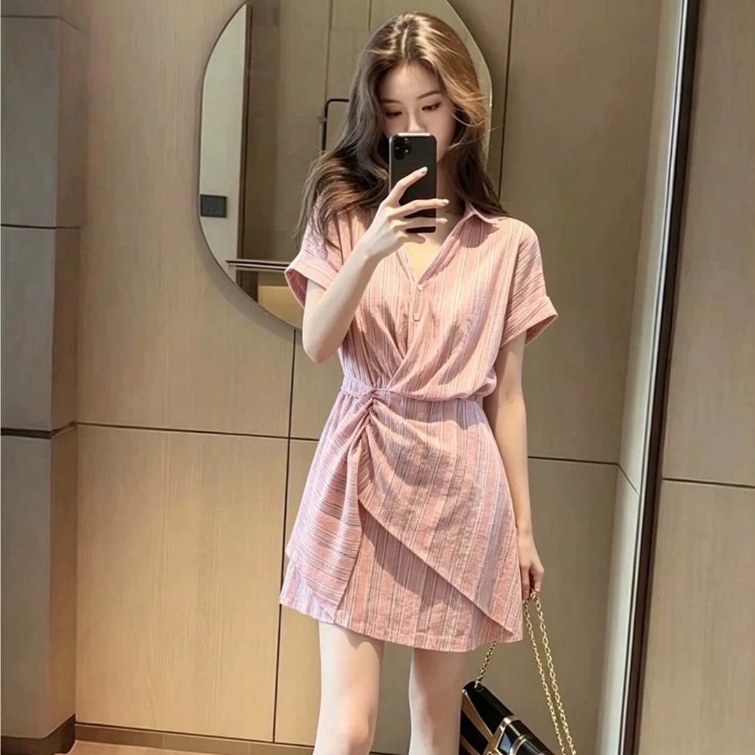프랑스식 스트라이프 반팔 드레스 여성 의류 여름 새로운 디자인 센스 주름 불규칙 허리 수축 슬림해 보이는 치마 상세 이미지 4