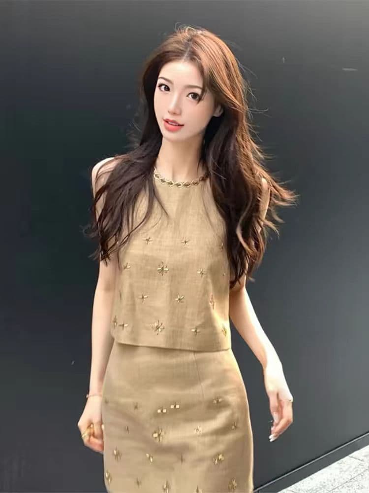 유럽 상품 패션 외국 가스 세트 무거운 작업 비즈 박기 민소매 맨위 반신 스커트 빛 럭셔리 고급 센스 샤오 양 로드 중 투피스 세트 이미지 3