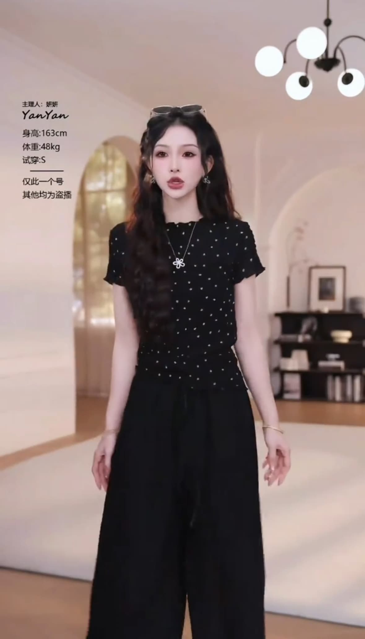 갈색 설탕 도트 무늬 2026 여름 작은 대중 디자인 센스 도트 무늬 레이스 반팔 티셔츠 세트 이미지 4