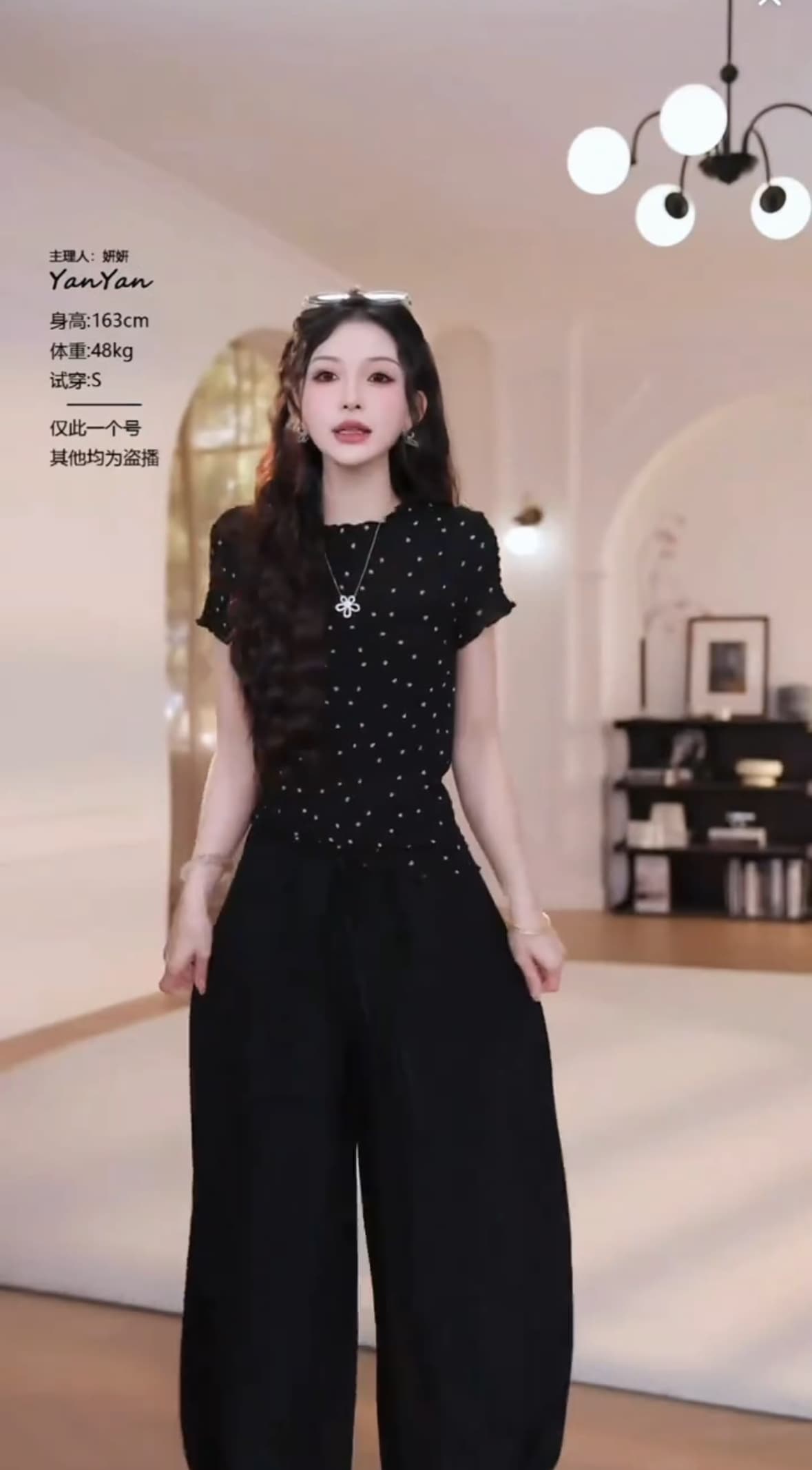 갈색 설탕 도트 무늬 2026 여름 작은 대중 디자인 센스 도트 무늬 레이스 반팔 티셔츠 세트 이미지 3