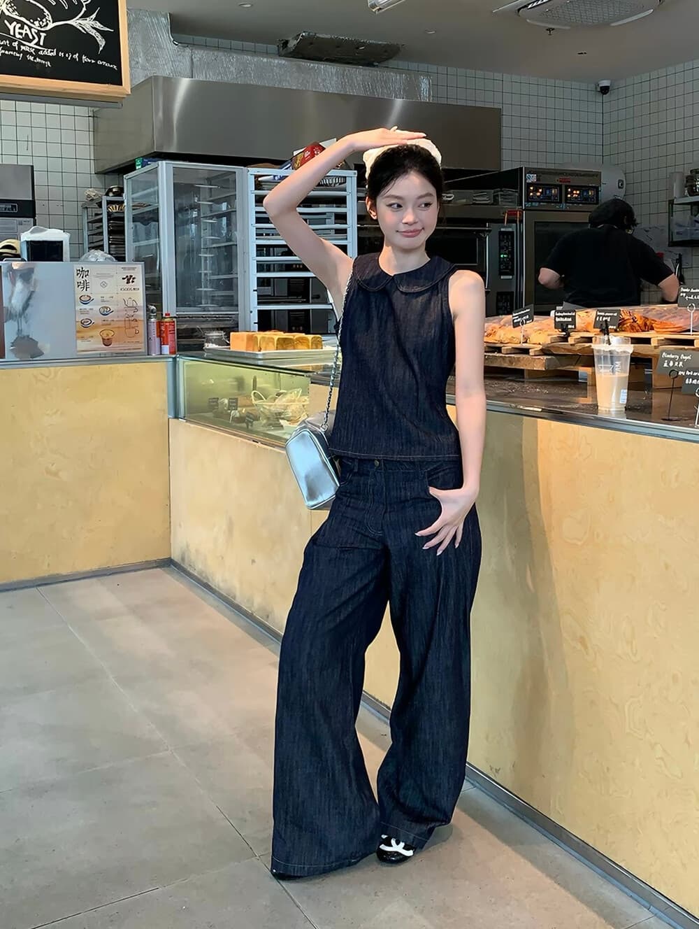 데님 블루 백리스 스트랩 디자인 센스 베이비 칼라 민소매 작은 셔츠 하이웨이스트 넓은 다리 데님 캐주얼 바지 세트 상세 이미지 1