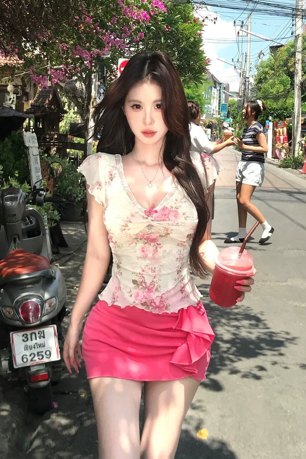 mejiu 꿀 나인 얕은 쇼어 책 제인 달콤한 매운맛 섹시함 꽃무늬 레이스 V넥 맨위 여성 여름 달콤함 순수한 욕망 반팔 이미지 6