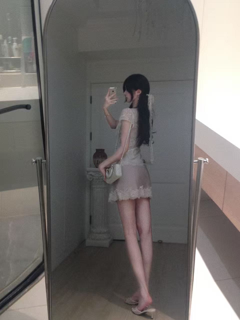 흐릿한 달빛 프랑스식 화이트 품격 셔츠 새틴 슬립 짧은 반 스커트 여성 봄 여름 레이스 세트 상세 이미지 3