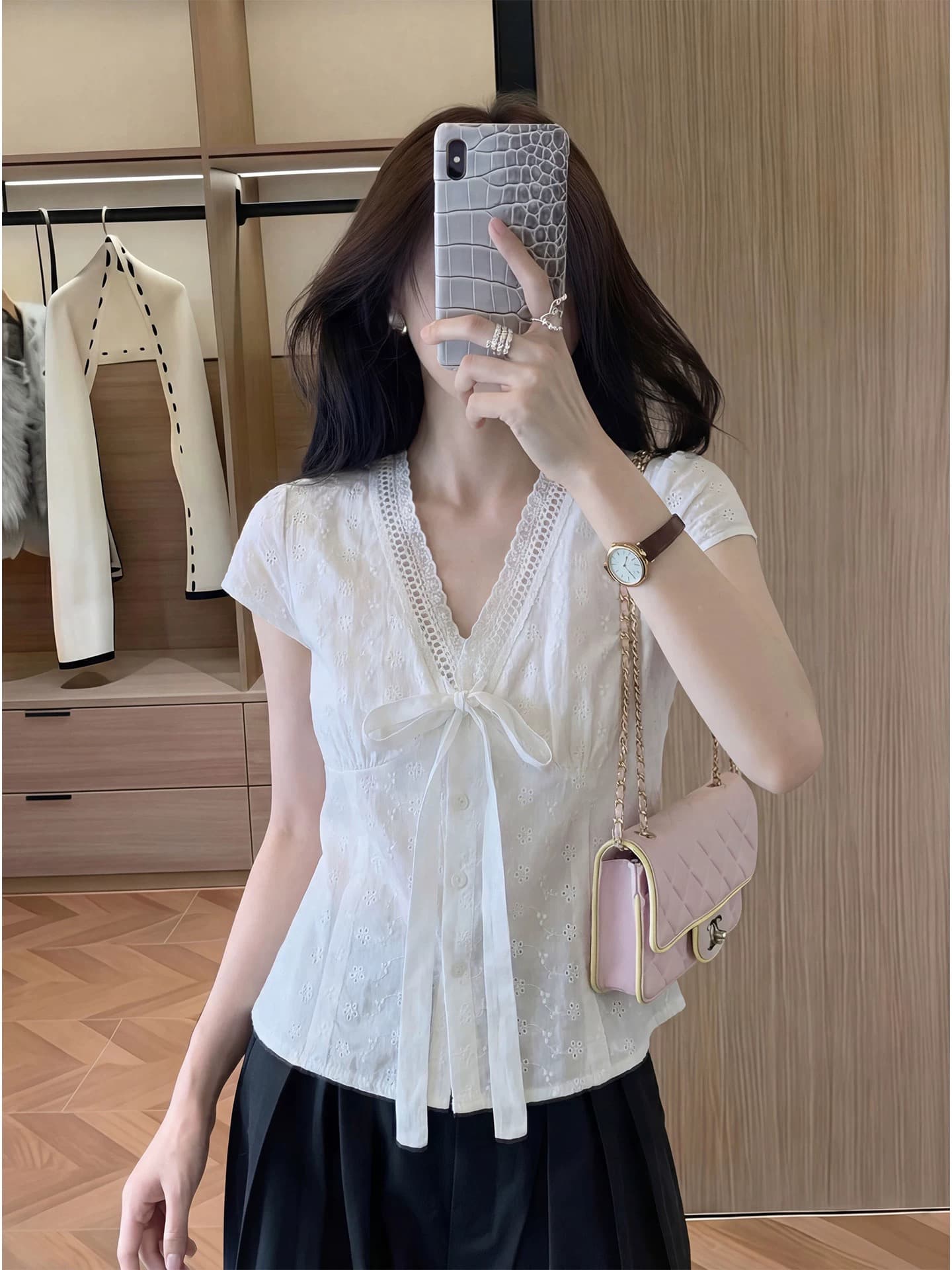 프랑스식 v 칼라 자수 여성 셔츠 여름 하나 의류 기타 착용 출퇴근 다용도 허리 수축 슬림해 보이는 반팔 맨위