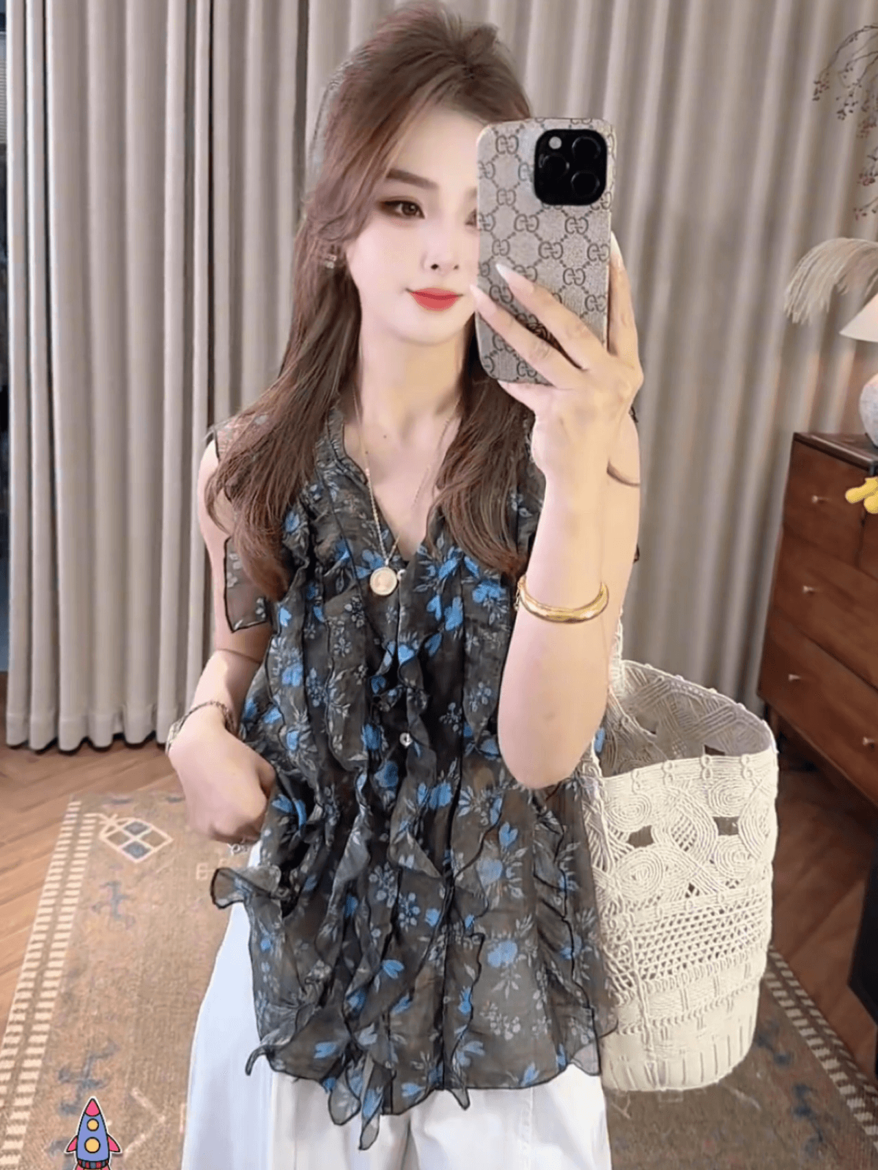 한국 스타일 레트로 프릴 꽃무늬 민소매 여성 셔츠 2026 여름 패션 외국 가스 쇼트 스타일 V넥 조끼 맨위 상세 이미지 2