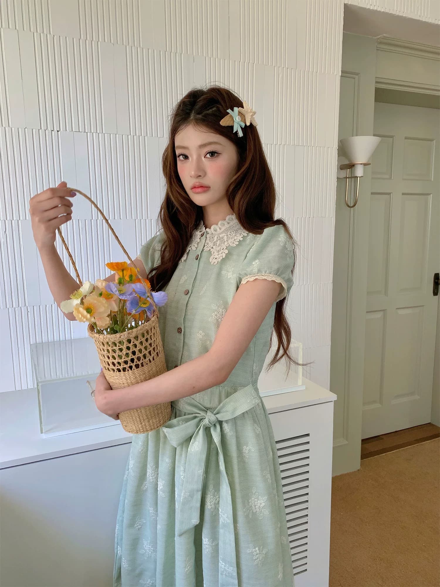 봄 산 칭다이 레트로 스타일 자수 여성 드레스 봄 여름 레이스업 슬림해 보이는 셔츠 드레스 이미지 3