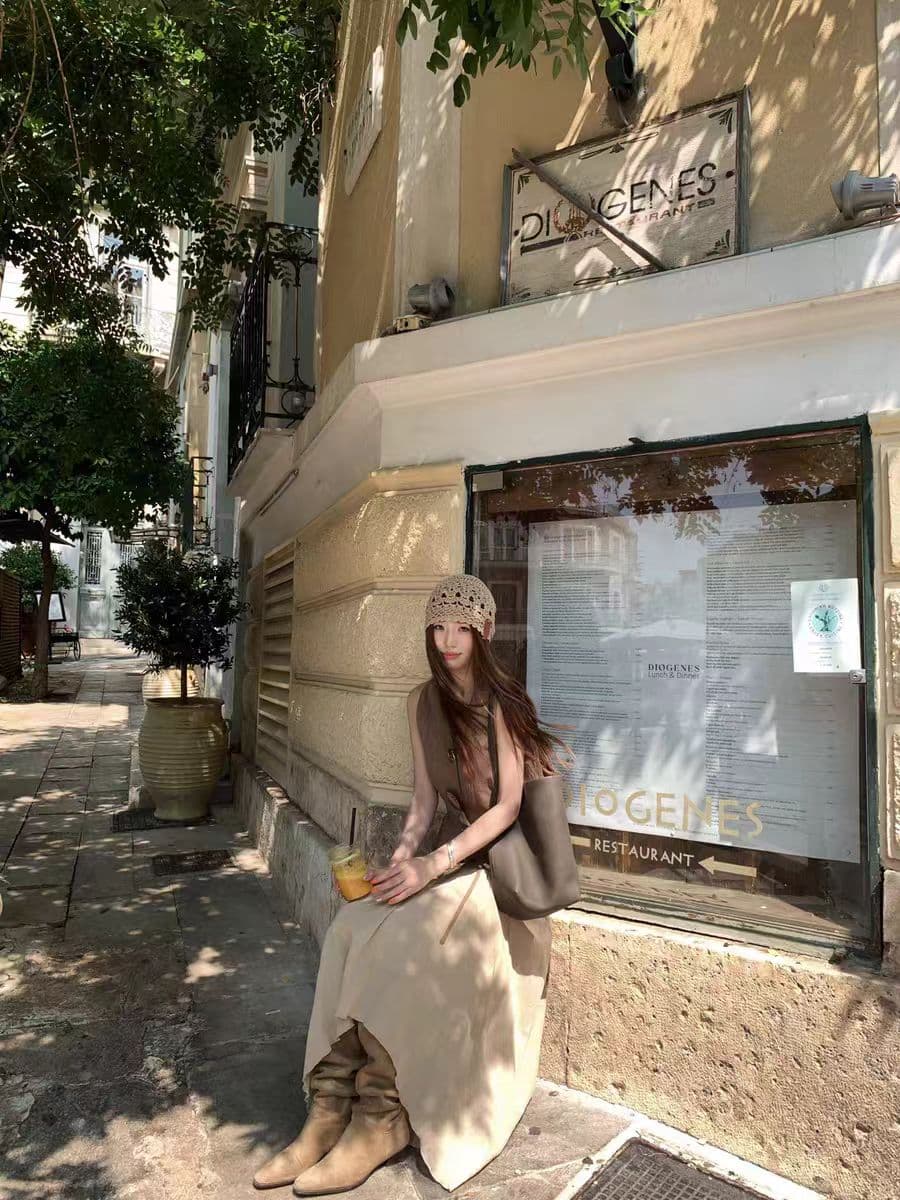 작은 6 월 6 월 브리트니 베를린 아트 갤러리 중년 예술 센스 아마 베스트 맨위 패치워크 반 스커트 세트 상세 이미지 4