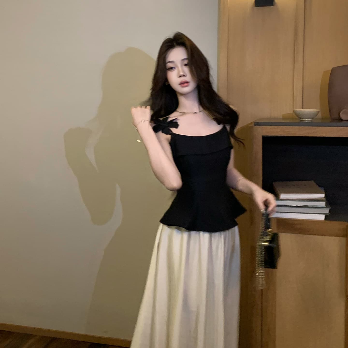 무쯔리 목자이 ~ 중 리 빛 럭셔리 디자인 센스 작은 대중 꽃 슬립 허리 수축 맨위 여성 도루 센스 새틴 반신 치마 세트 상세 이미지 3