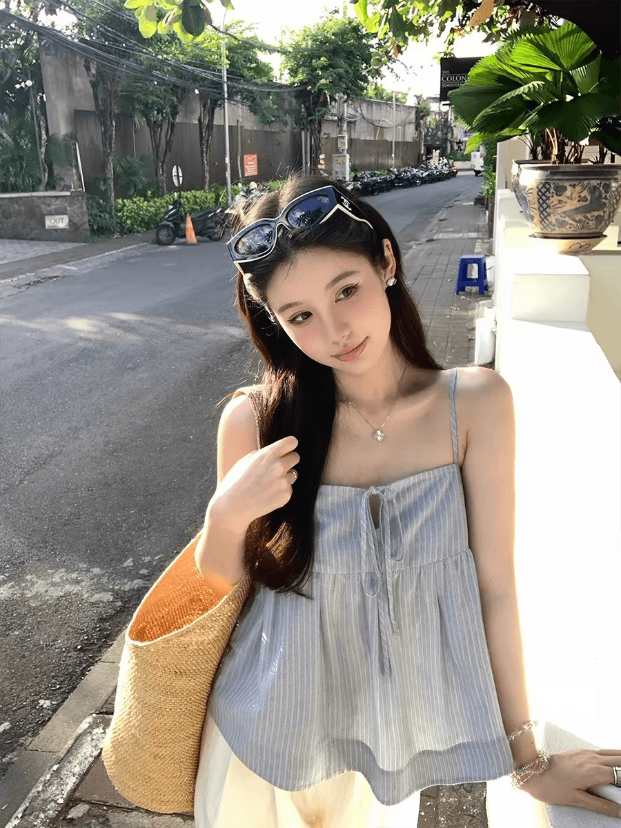 프랑스식 레트로 파란색 스트라이프 홀로우 아웃 스트랩 캐미솔 작은 키 달콤함 쇼트 스타일 인형 셔츠 맨위 여름 상세 이미지 1