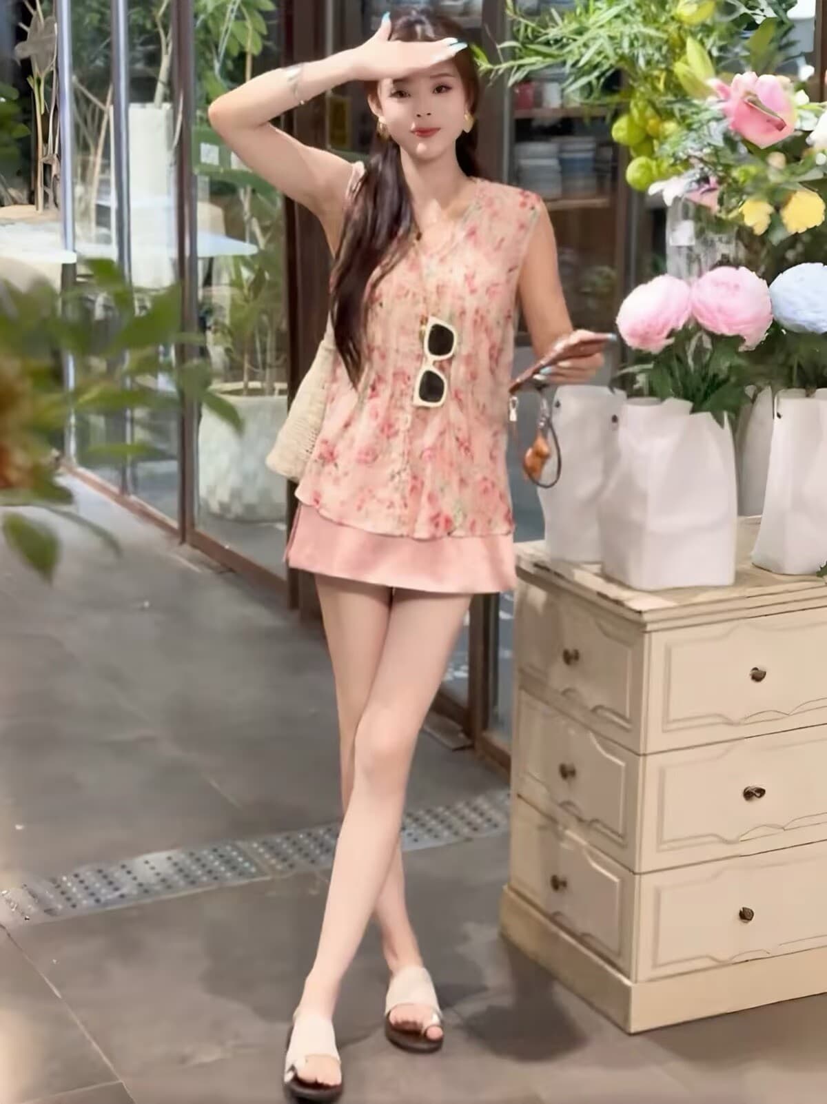 프랑스식 낭만주의 달콤한 스타일 패션 작은 세트 여성 여름 품격 꽃무늬 민소매 작은 셔츠 반신 치마바지 투피스 세트 이미지 2