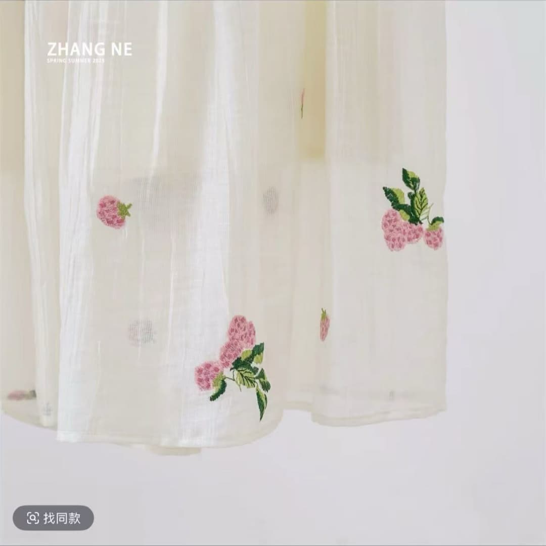 zhang ne 여름 새로운 주간 실크 딸기 자수 캐주얼 슬림해 보이는 드레스 상세 이미지 2