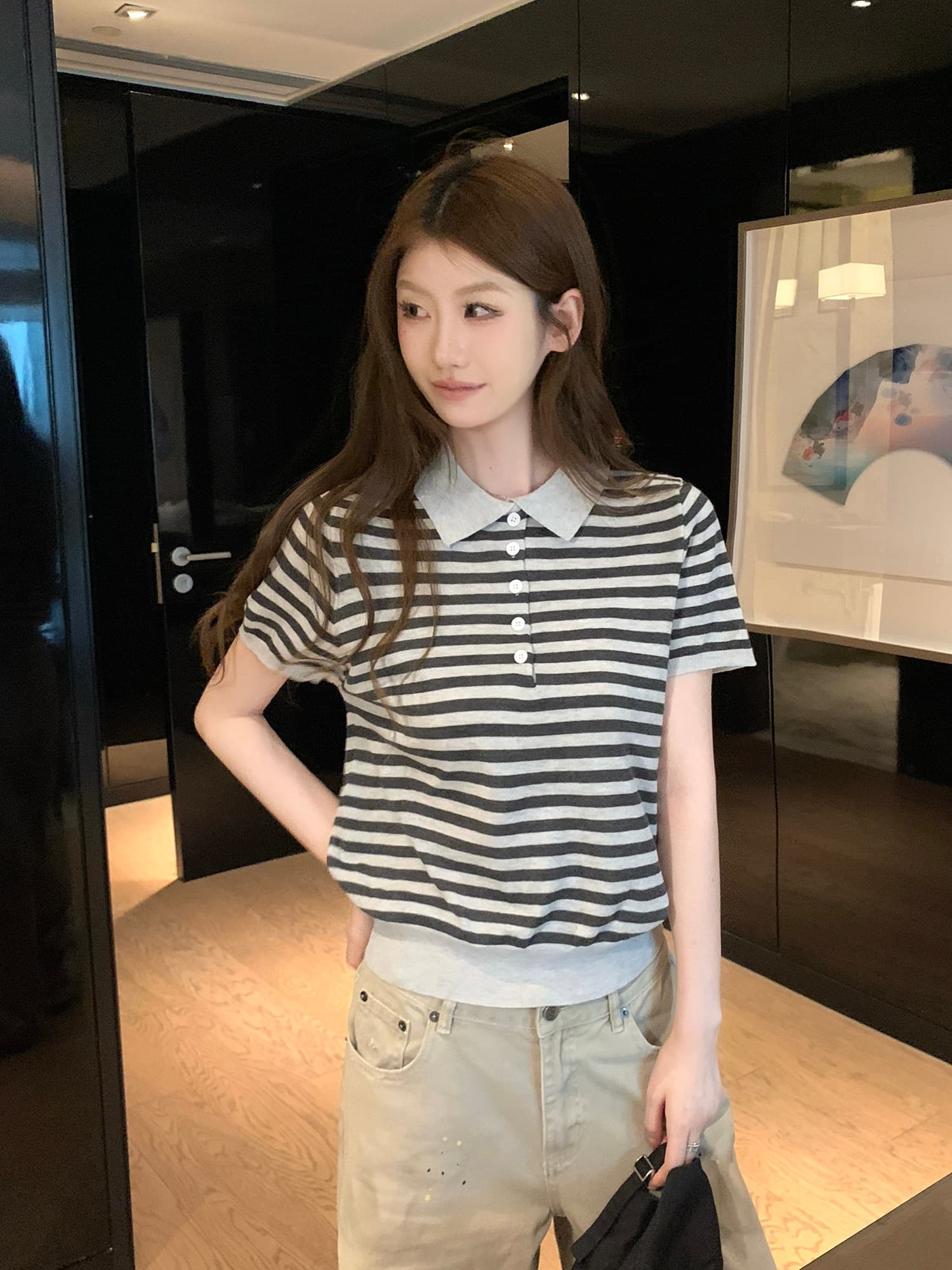 2026 슈퍼 화재 연령 감소 스트라이프 polo 폴로 칼라 니트 반팔 티셔츠 여성 여름 루즈핏 표지 배 슬림해 보이는 맨위 상세 이미지 3