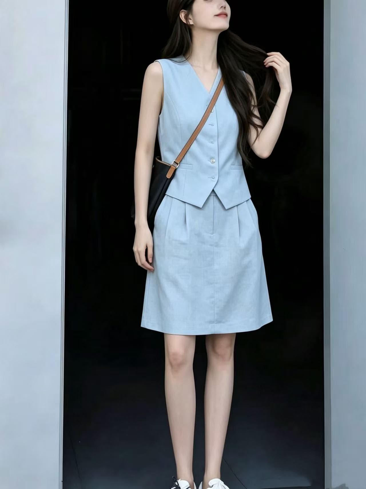 오래된 돈 바람 블루 회색 베스트 세트 여성 여름 새로운 세련된 품격 쇼트 스타일 민소매 조끼 반신 스커트 두 조각 상세 이미지 1