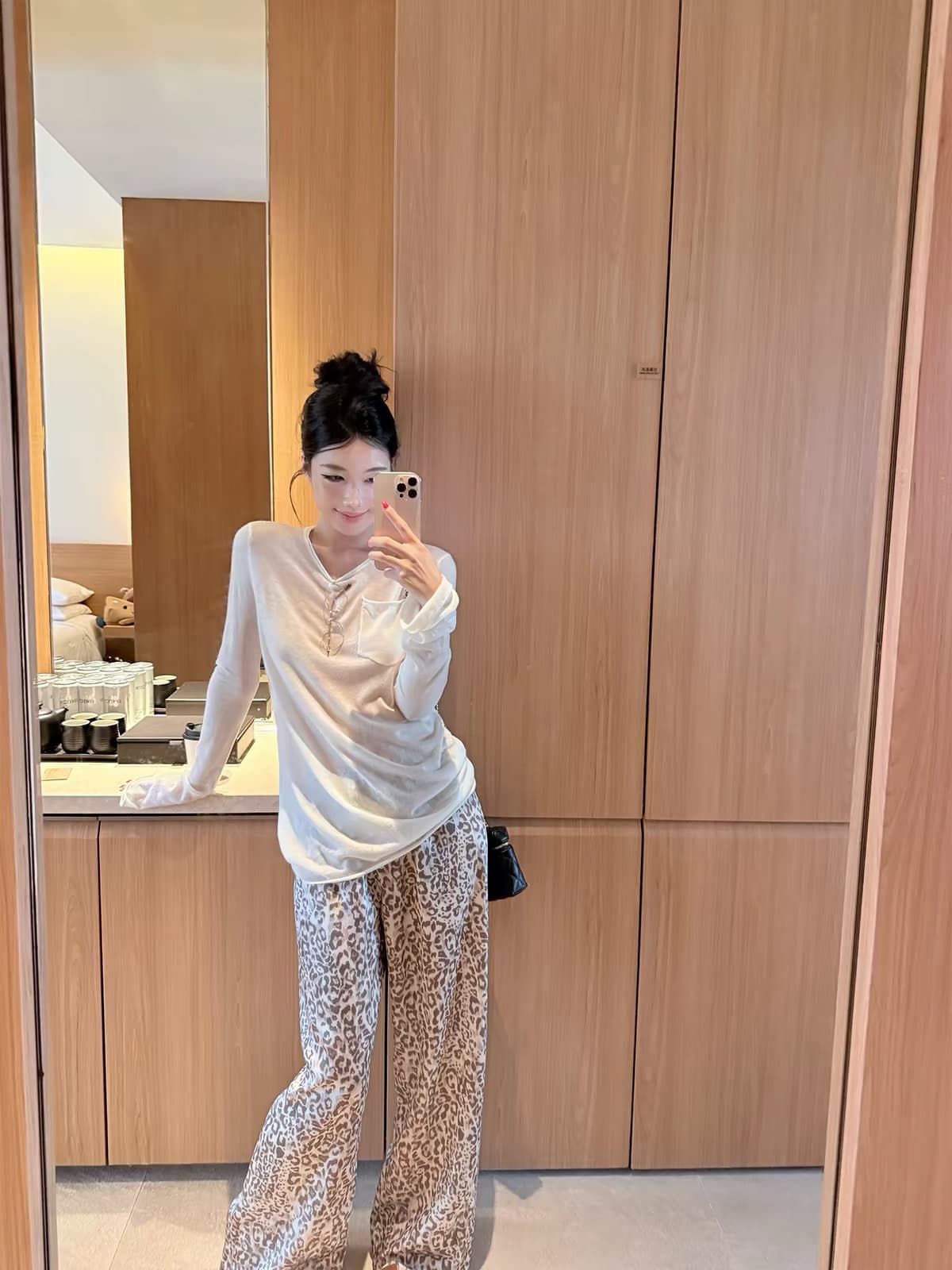 laareetoo gala 레오파드 무늬 바지 여성 루즈핏 슬림해 보이는 스트레이트 캐주얼 바지 여름 다용도 넓은 다리 바닥 청소 바지 이미지 4