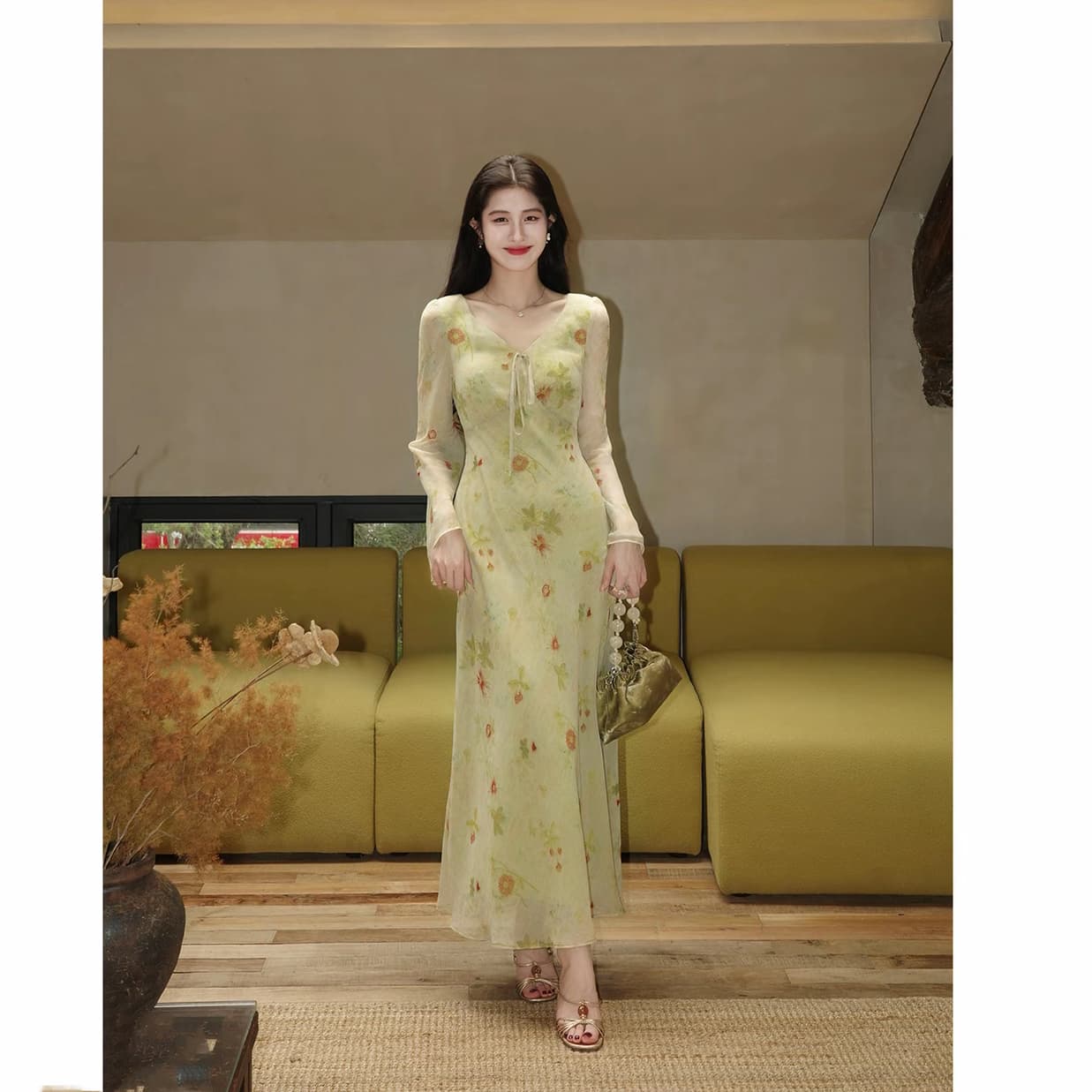 링 茜 거만한 와우 밝은 녹색 베고니아 프랑스식 쉬폰 꽃무늬 부드러운 허리 수축 슬림해 보이는 품격 레이스업 긴팔 당나라